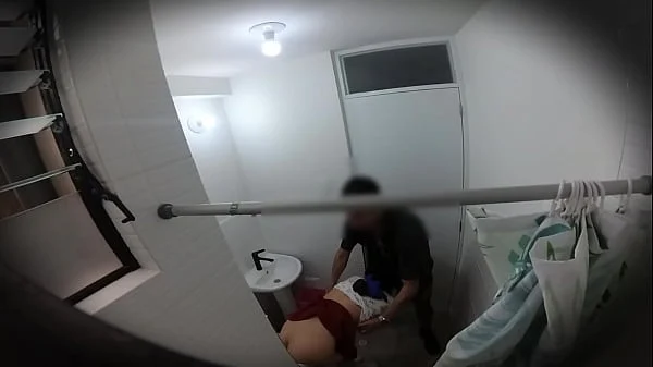 Cámara oculta en la ducha de mi hermanastra mexicana – pillada follando como puta en caliente