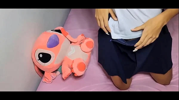 Hermana traviesa follando a escondidas – ¡El video porno mexicano más caliente y guarro que verás!