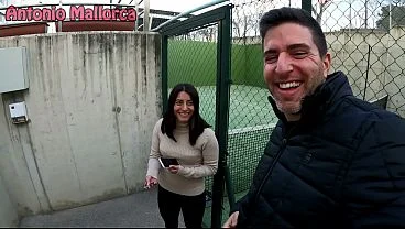 Chica Mexicana Infiel Encuentra Polla Detrás De Cámaras