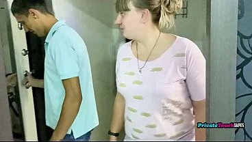 Rusia Amateur de tetas grandes chupando y follando duro